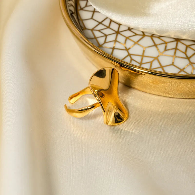 Cecilia Set (Earrings/Ring)