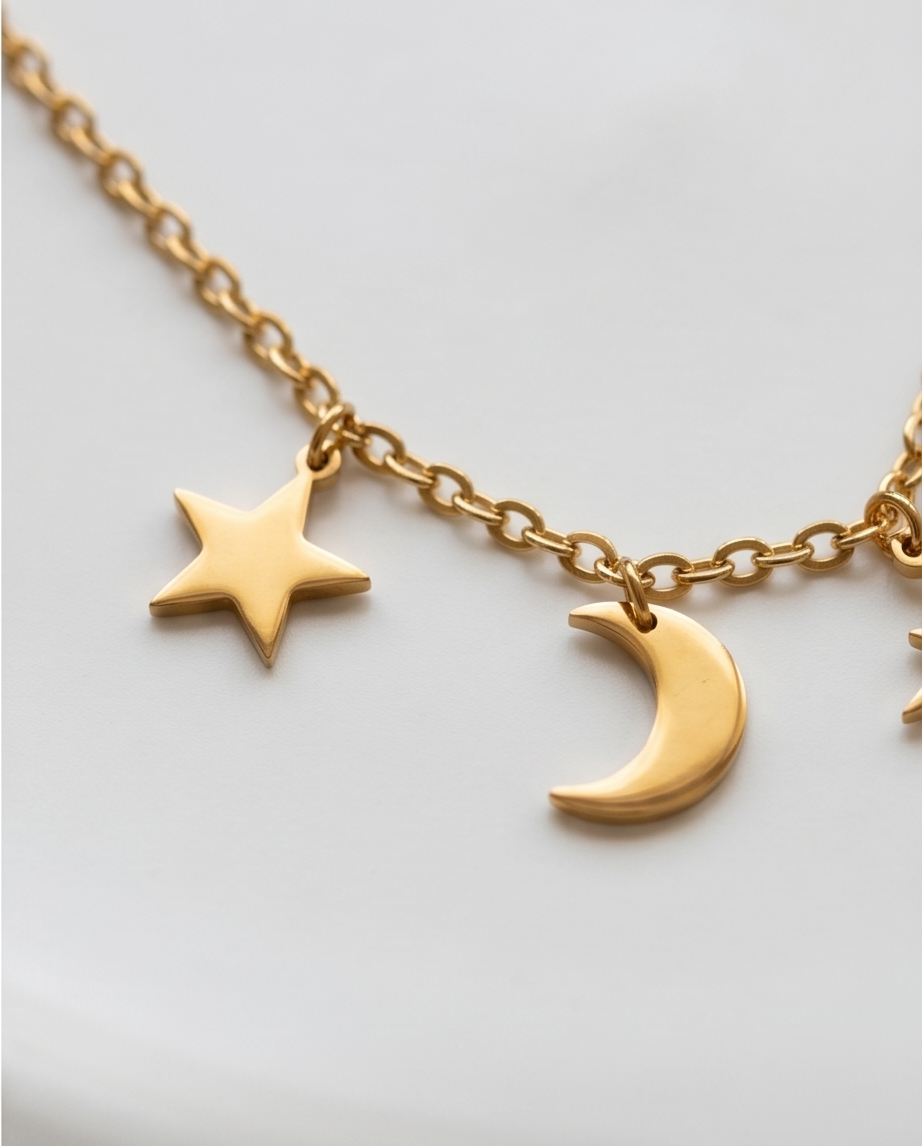Stella Necklace