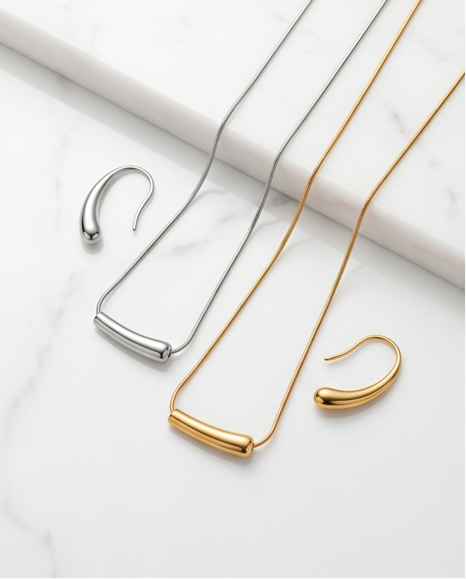 Dania Set (Necklace/Earrings)