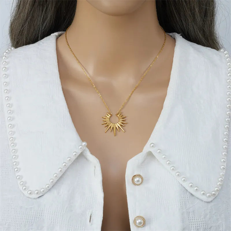 Sole Necklace