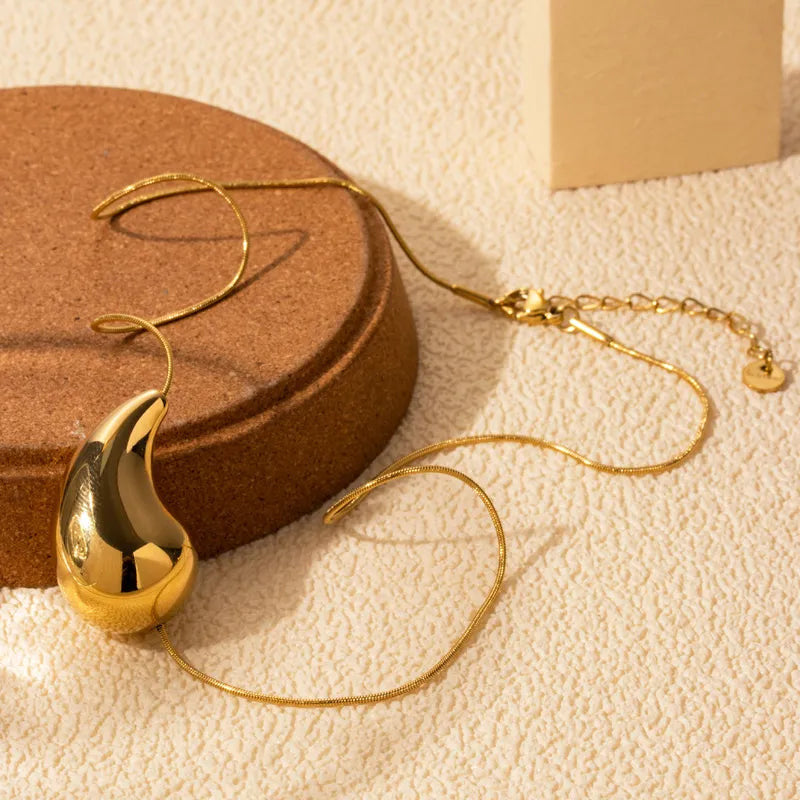 Drop Necklace